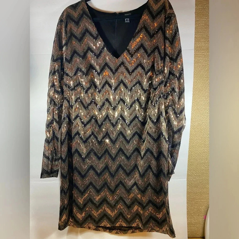 Ready for a party Zigzag Sequin Dress Forever 21 Sz 3X